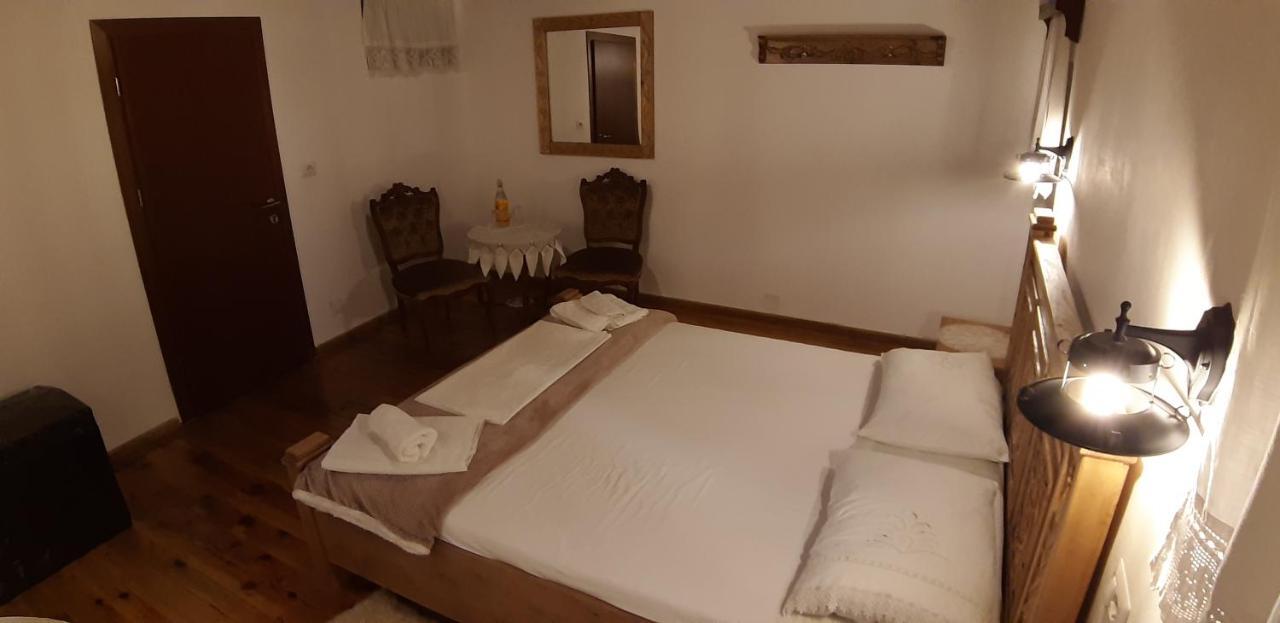 מלון Gjirokastër Braja House מראה חיצוני תמונה